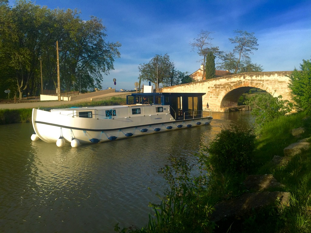 Bateau La Péniche F