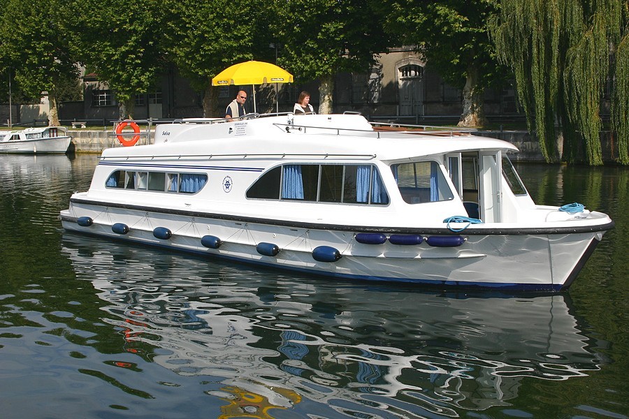 Bateau Dancer 4