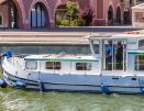 En Péniche